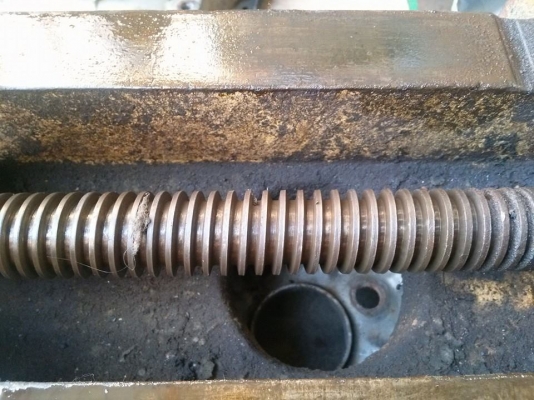 ขายปากกาเครื่องไส+เครื่องปั๊มมือโยก