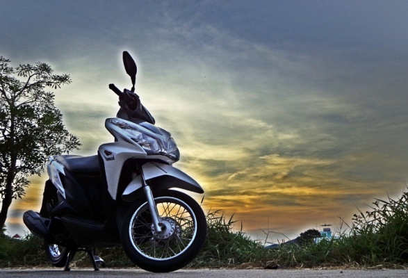 @@@  ( คุ้มค่าเงิน..ให้ทัน..ช้า....อดแน่ๆ ) ขาย ฮอนด้า CLICK 125 i หัวฉีด  รถปี 2013 เครื่องเดิมๆที่สุด ราคา 30,000 บาท     @@@