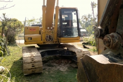 KOMATSU PC200-ุ6 ซีเรีนล89000 (รถนอก)ไฟฟ้าครบ เล่มทะเบียน