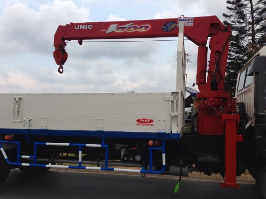 ขายหกล้อ HINO 220 hp,ติดเครน 5 ตันช่วงยาว,,น่าใช้งาน,สวยๆ