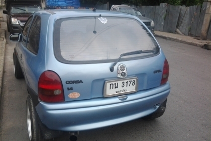 คันเล็กๆ ขับง่ายออโต้ไฟฟ้า LPG