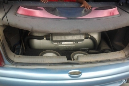 คันเล็กๆ ขับง่ายออโต้ไฟฟ้า LPG