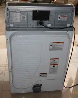 เครื่องอบผ้า Whirlpool 10.5 Kg.