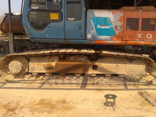 ขายรถแบ็คโฮ ฮิตาชิ EX200-3 เอกสารเล่มทะเบียน เมกกะปั๊ม เครื่องเดิม ช่วงล่างดี