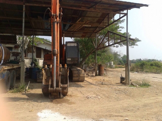 ขายรถแบ็คโฮ ฮิตาชิ EX200-3 เอกสารเล่มทะเบียน เมกกะปั๊ม เครื่องเดิม ช่วงล่างดี