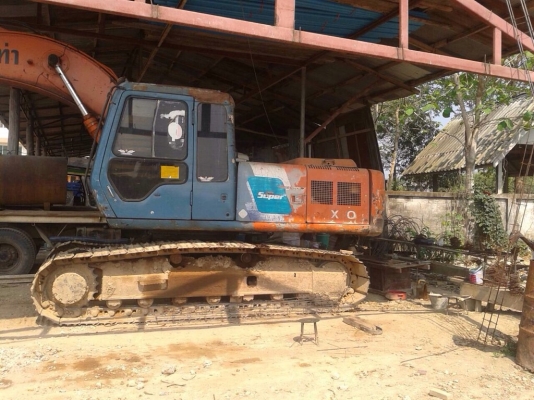 ขายรถแบ็คโฮ ฮิตาชิ EX200-3 เอกสารเล่มทะเบียน เมกกะปั๊ม เครื่องเดิม ช่วงล่างดี