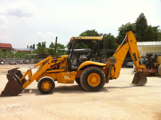 ขายรถตักหน้าขุดหลัง JCB 214 นำเข้าจากสหรัฐอเมริกา  ไม่เคยใช้งานในไทย