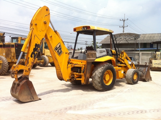 ขายรถตักหน้าขุดหลัง JCB 214 นำเข้าจากสหรัฐอเมริกา  ไม่เคยใช้งานในไทย