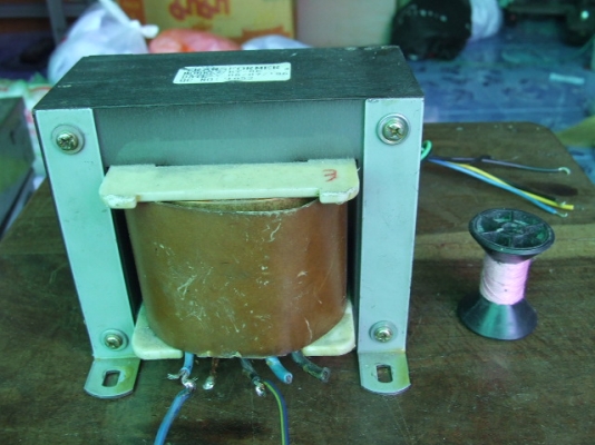 ขายทรามฟรอมเมอร์ เข้า220 ออก 100 ถึง 180 โวลร์มีออกโวล์ 30โวล์ก็ด้วย ขายทรามฟรอมเมอร์ เข้า220 ออก 100 ถึง 180 โวลร์มีออกโวล์ 30โวล์ก็ด้วย