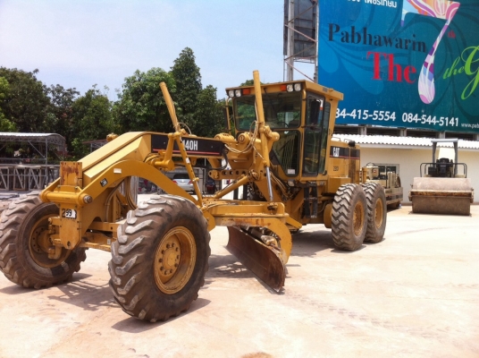 ขาย รถเกรด Caterpillar 140H รถแท้ 1000\% สภาพเดิมๆ มี Scarifier สภาพสวย นำเข้าจาก USA ไม่เคยใช้งานในไทย ขาย รถเกรด Caterpillar 140H รถแท้ 1000\% สภาพเดิมๆ มี Scarifier สภาพสวย นำเข้าจาก USA ไม่เคยใช้งานในไทย