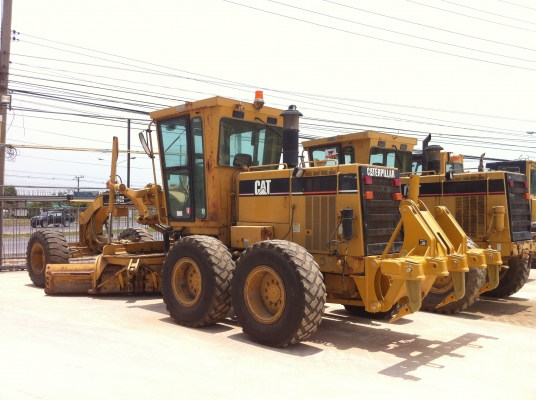 ขายรถเกรด Caterpillar 140H มี Ripper S/N: 2ZK051xx สภาพสวย นำเข้าจาก USA ไม่เคยใช้งานในไทย