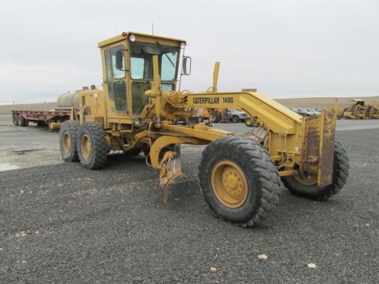 ขายรถเกรด Caterpillar 140G มี Ripper S/N 72V109xx สภาพสวย นำเข้าจาก USA ไม่เคยใช้งานในไทย
