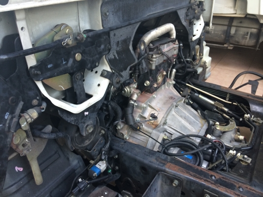 ขายรถ6ล้ออีซูซุ NKR เครื่องยนต์ 4HL1 140แรงม้า รถมือสองสภาพดีจากญี่ปุ่น เอกสารอินวอยส์