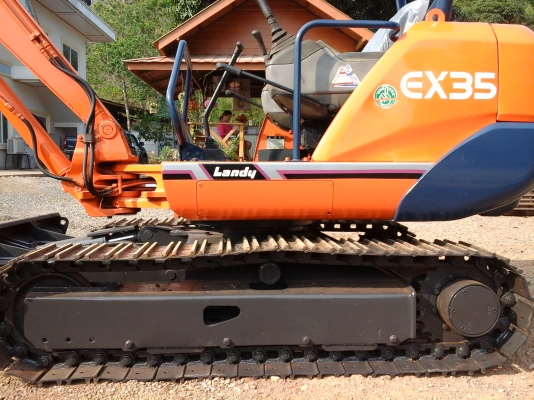 ขายรถขุด(FROM&JAPAN)HITACHI ex35ไม่เคยใช้งานในไทย100\% ขายรถขุด(FROM&JAPAN)HITACHI ex35ไม่เคยใช้งานในไทย100\%