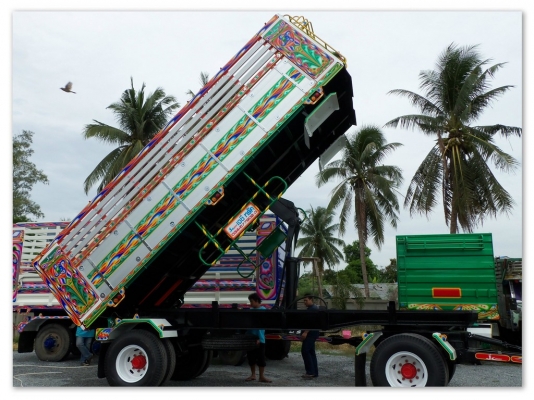 รับผลิตและประกอบกระบะบรรทุกพ่วงคุณภาพ