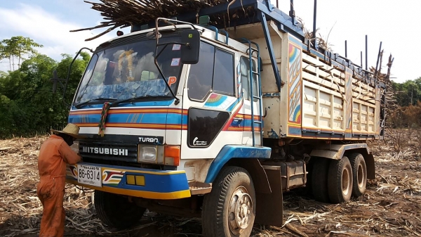 ***ขายแล้วครับขอบคุณ Truck2hand 10ล้อ2เพลาดั้มสวยๆ MITSU FN527M-TF1133 220HP เครื่องเดิมเกียร์เดิม 6D16 Turbo 220แรง เครื่องแน่นแรงดี เกียร์10สปีด ช่วงล่างเดิมๆ คัสซีสวยเดิมๆ ไม่มีบวม ไมีปะไม่ดาม กระบะดั้มเหล็ก KAC แผงข้างต่อใหม่ สภาพสวย พื้นดีข้างสวยไม่ผ