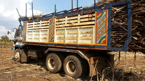 ***ขายแล้วครับขอบคุณ Truck2hand 10ล้อ2เพลาดั้มสวยๆ MITSU FN527M-TF1133 220HP เครื่องเดิมเกียร์เดิม 6D16 Turbo 220แรง เครื่องแน่นแรงดี เกียร์10สปีด ช่วงล่างเดิมๆ คัสซีสวยเดิมๆ ไม่มีบวม ไมีปะไม่ดาม กระบะดั้มเหล็ก KAC แผงข้างต่อใหม่ สภาพสวย พื้นดีข้างสวยไม่ผ