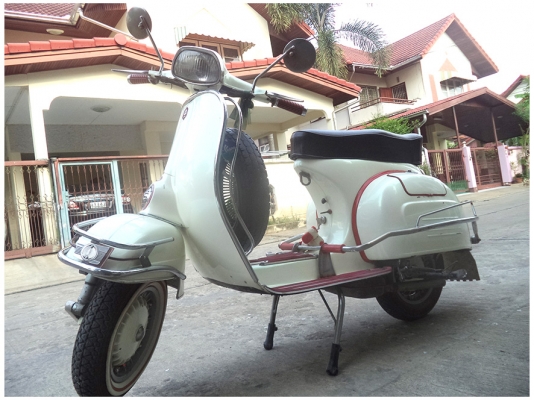 Vespa Sprint  หัวเหลี่ยม ทะเบียนแท้ (เจ้าของขายเอง)