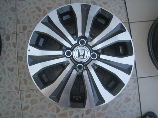 ขายล้อแม็กเดิม Honda freed 15"x5.5" et 50 4รู100 (081-3747940)