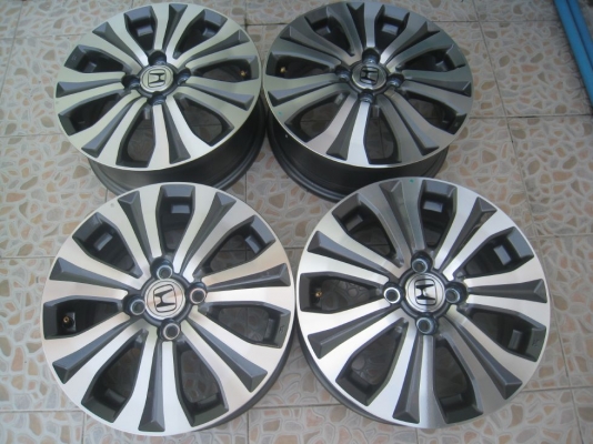 ขายล้อแม็กเดิม Honda freed 15"x5.5" et 50 4รู100 (081-3747940)