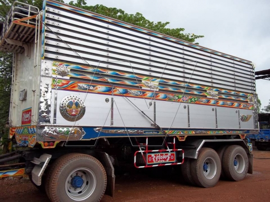 ขาย ฮีโน่โปรเฟีย 380 แรง คอมมอลเร็ล P11C / ปี 2553 / พ่วง 24 ล้อดั๊มเนียมเกษตรสวยๆ ขาย ฮีโน่โปรเฟีย 380 แรง คอมมอลเร็ล P11C / ปี 2553 / พ่วง 24 ล้อดั๊มเนียมเกษตรสวยๆ