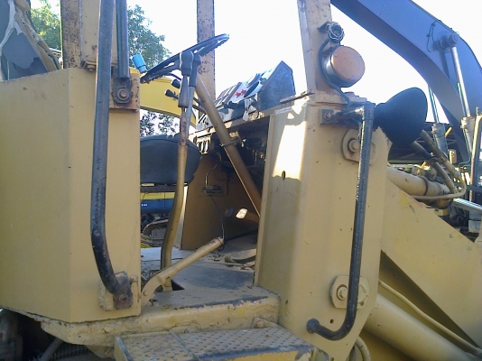 รถสวยพร้อมใช้ รถตักล้อยาง KOMATSU 510 เครืองแน่นๆ ยางสวย