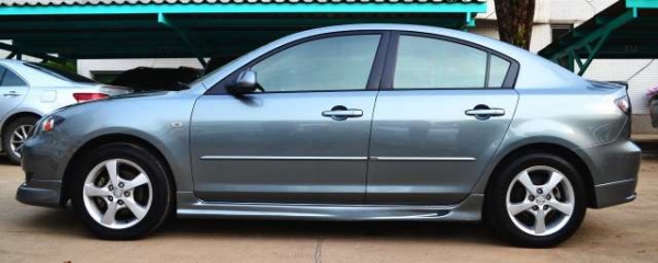 รถหมอแมะเมืองนนท์ MAZDA3 รุ่นTOP ไม่เคยชน ปี07