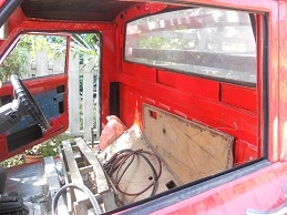 ขายด่วน jeep เครื่องยูแซดติดแก็ส ทะเบียนเต็ม 0891317489