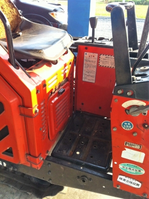 ขายรถบรรทุกล้อยางติดเครน