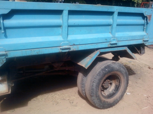 ต้องการรถดั้ม ISUZU TL 100 แรงม้า  สภาพดีมาก เครื่องแน่น ทะเ่บียนพร้อมโอน เจ้าของขายเองครับ