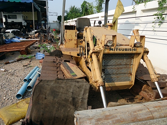 รถดันดิน MITSUBISHI USED