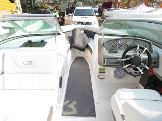 ++ขายเรือใหม่ REGAL 2100 ปี 2012 เครื่อง v8 สุดหรู แรง++ ++ขายเรือใหม่ REGAL 2100 ปี 2012 เครื่อง v8 สุดหรู แรง++