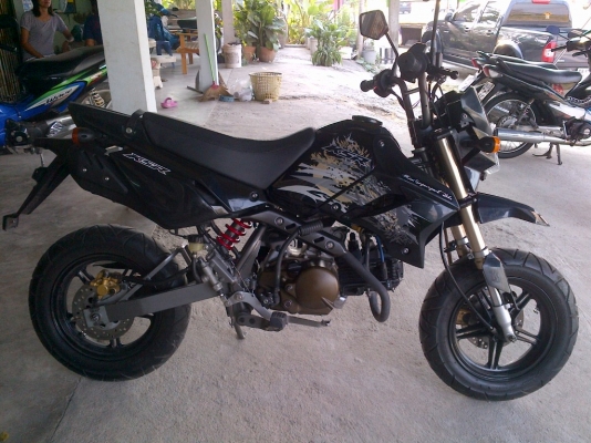 ด่วน!KSRตัวใหม่ รถมือเดียว ปี55 รถเครื่องดีมาก ใช้น้อยหลักพันโล รถไม่ถึงปี พร้อมใช้ ทะเบียน+เอกสารโอน ภาษีไม่หมด