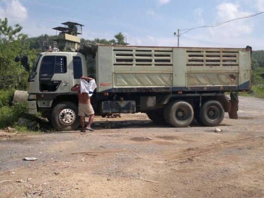 รถฮีโน่ 10 ล้อดั๊ม FM3M  320 แรงม้า  ปี 38 เปลื่ยนเครื่อง P11   ( ขายแม่ลูก )   สนใจติดต่อ 081 - 6079515