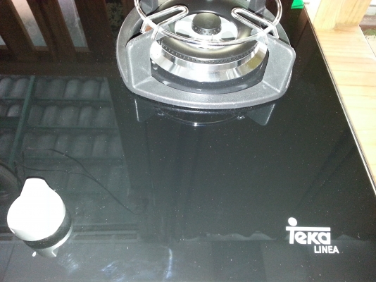 ขายเตาแก๊สกระจกคริสตรัล2หัวเตาของใหม่แกะกล่องครับ ขายเตาแก๊สกระจกคริสตรัล2หัวเตาของใหม่แกะกล่องครับ