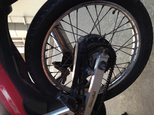 ขายรถในตำนานจรวดทางเรียบSuzuki rgv 150 ทะเบียนเต็มโอนรถมือเดียวใกล้ศูนพันแล้วคับ ขายรถในตำนานจรวดทางเรียบSuzuki rgv 150 ทะเบียนเต็มโอนรถมือเดียวใกล้ศูนพันแล้วคับ