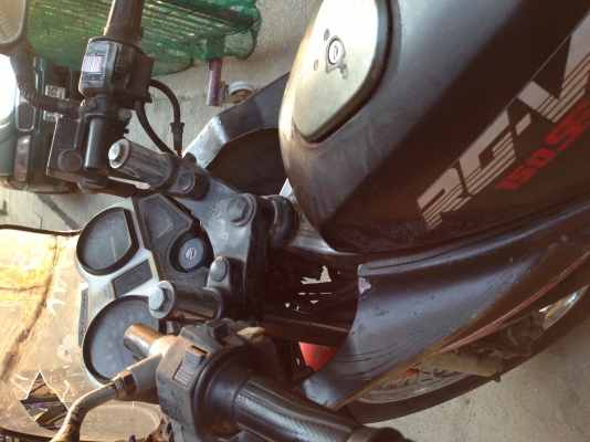 ขายรถในตำนานจรวดทางเรียบSuzuki rgv 150 ทะเบียนเต็มโอนรถมือเดียวใกล้ศูนพันแล้วคับ ขายรถในตำนานจรวดทางเรียบSuzuki rgv 150 ทะเบียนเต็มโอนรถมือเดียวใกล้ศูนพันแล้วคับ