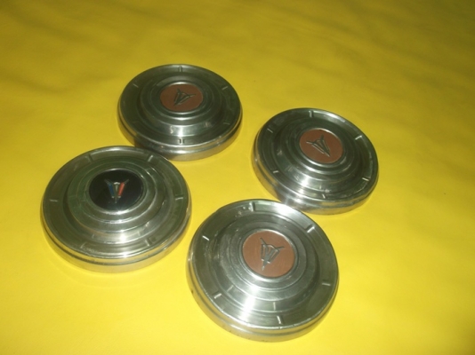 ขายฝาตบ แวเลี้ยน รถยนต์คลาสิก สนใจชมก่อนได้คับ