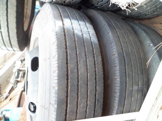 ขายกะทะล้อ 5 รู แอลฟ์ พร้อมยาง 7.00-15 ขายกะทะล้อ 5 รู แอลฟ์ พร้อมยาง 7.00-15