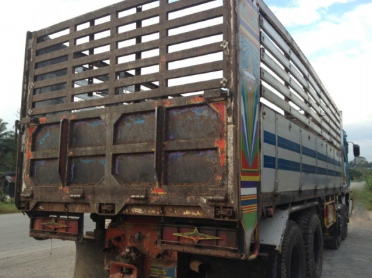 รถฮีโน่ เปอร์เฟีย 12 ล้อ วางเครื่อง K13C 335 แรงม้า ปี 51 สนใจติดต่อ 081 - 6079515 รถฮีโน่ เปอร์เฟีย 12 ล้อ วางเครื่อง K13C 335 แรงม้า ปี 51 สนใจติดต่อ 081 - 6079515