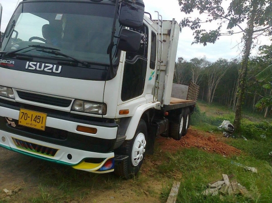 10ล้อช่วงยาวพื้นเรียบISUZU DECA195ปี-38 ยาว6.20ม