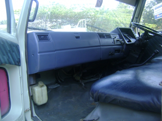 ขายรถ 6 ล้อ HINO เครื่อง WO6D 150 แรง FC146A เครื่องดี คัชชีสวย พวงมาลัยเพาเวอร์ ยาว 6 เมตร สภาพพร้อมใช้งานสูงสุด