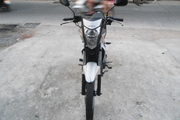 ขายHONDA SONIC ปี49สตาร์ทมือ(ขายแล้ว)