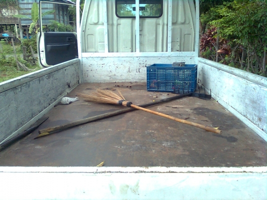 ขายแค่กระบะ TOYOTA  DYNA กระนอกนอก นำเข้าจากญี่ปุ่นขาย แค่กระบะน่ะครับไม่ได้ขายรถทั้งคัน