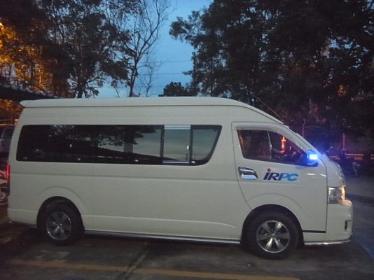 ขายดาวน์  COMMUTER 2011   ลดราคาเหลือ 100,000 บาท