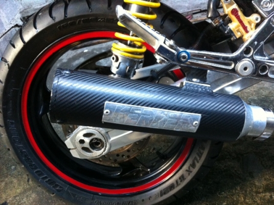 ขาย kawasaki zephyr 400 รถสวยพร้อมทะเบียนเปิด 69,000