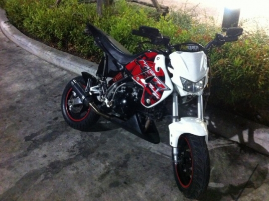 ขาย kawasaki zephyr 400 รถสวยพร้อมทะเบียนเปิด 69,000