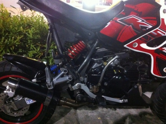 ขาย kawasaki zephyr 400 รถสวยพร้อมทะเบียนเปิด 69,000