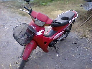 ขายเวฟ110 แท้แท้ เครื่องเดิมไม่เคยแกะทะเบียน 200  ราคา 11500 บาท