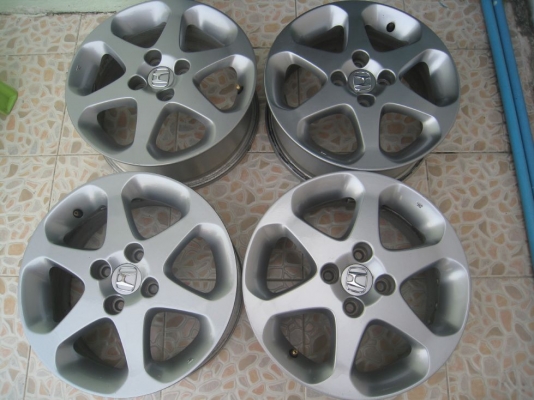 ขายล้อแม็กเดิม Honda civic dimension 15"x6" et 45 4รู100 (081-3747940)